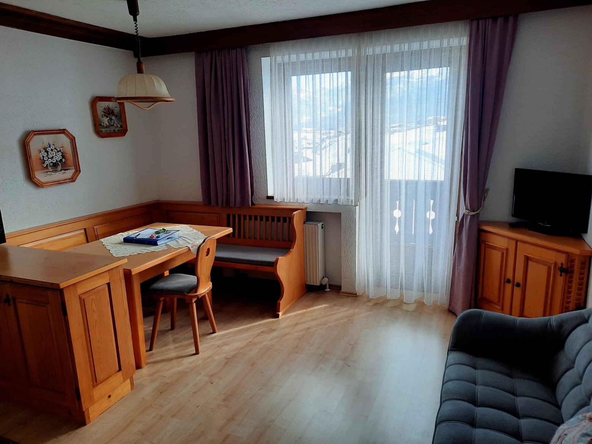 Haus Renate Lejlighed Lermoos Eksteriør billede